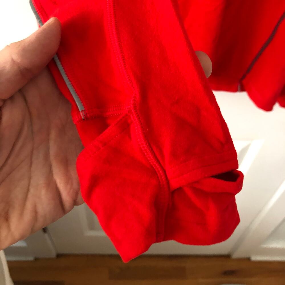 Lululemon Men's Long Sleeve T Shirt Red Size M *Missing Tag* Base Layer Running - Picture 3 of 13